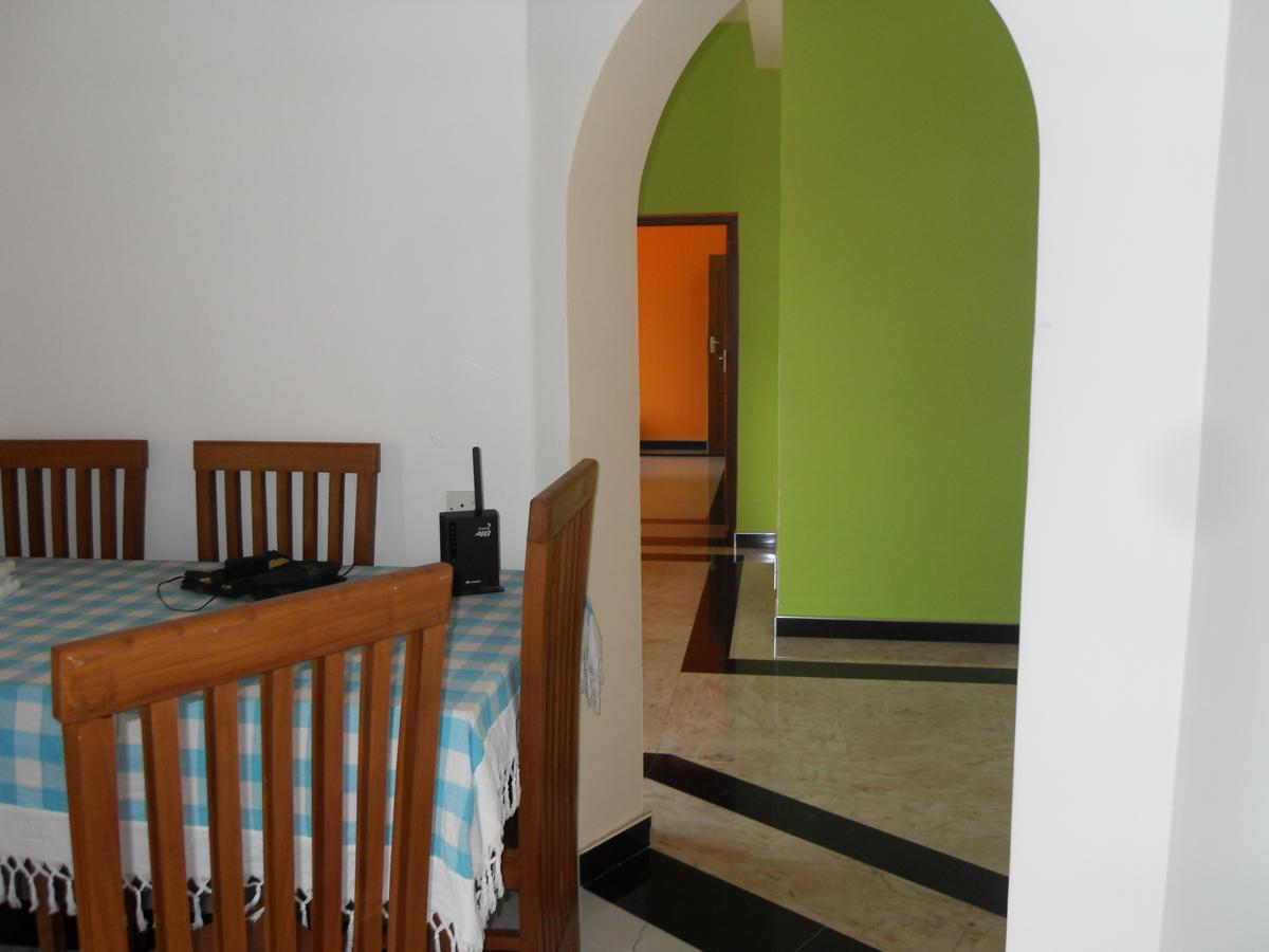 Bee Nest Bed & Breakfast Negombo Exterior photo
