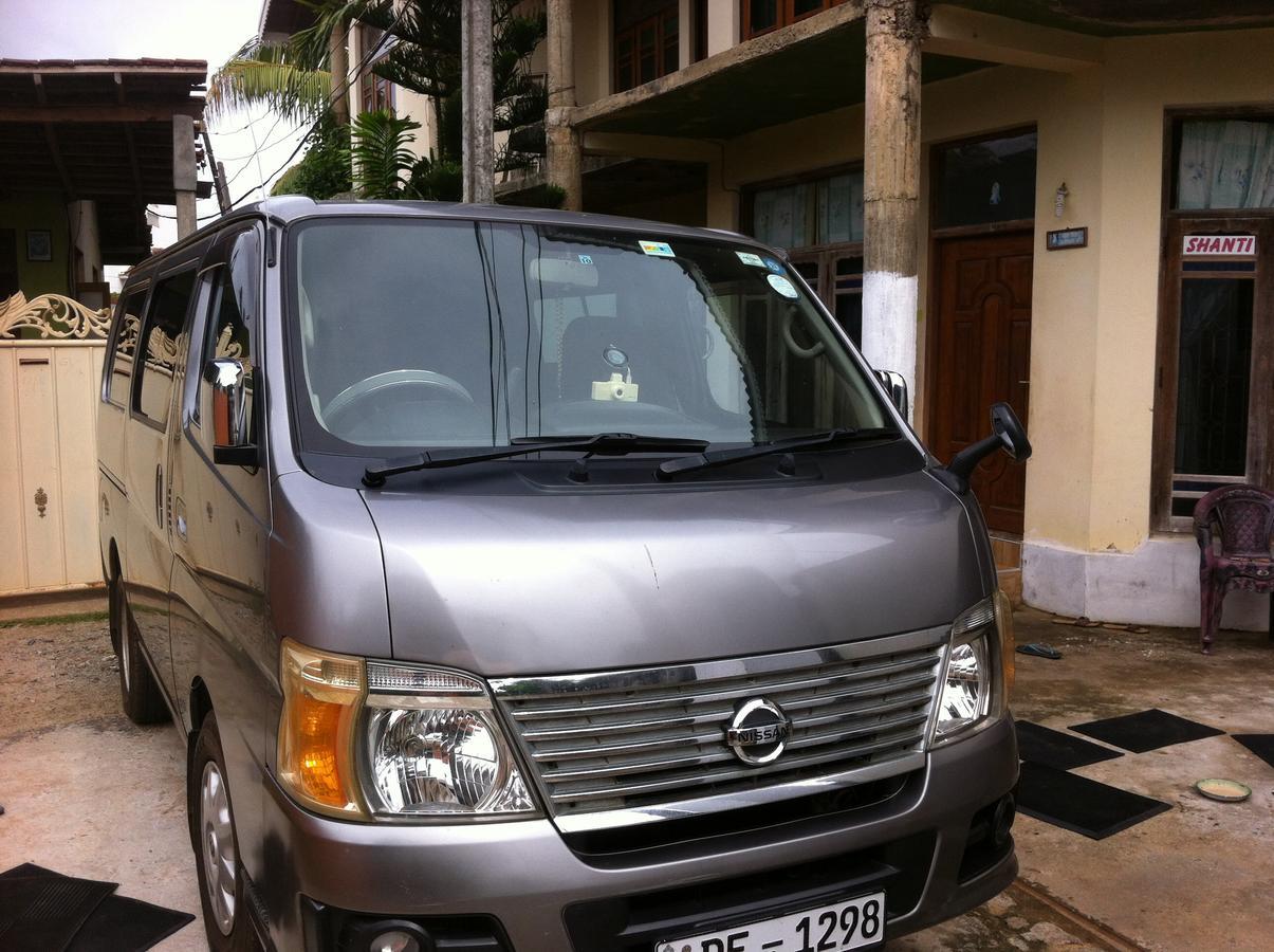 Bee Nest Bed & Breakfast Negombo Exterior photo